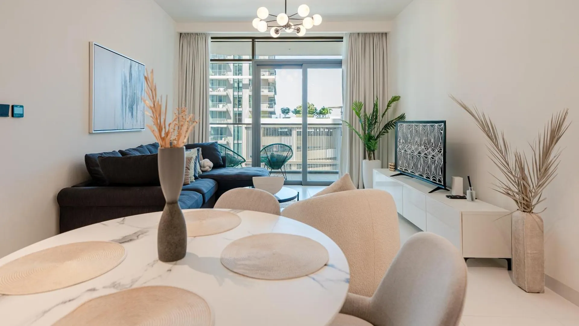 Pure Voyage Beachfront Dubai Apartment
