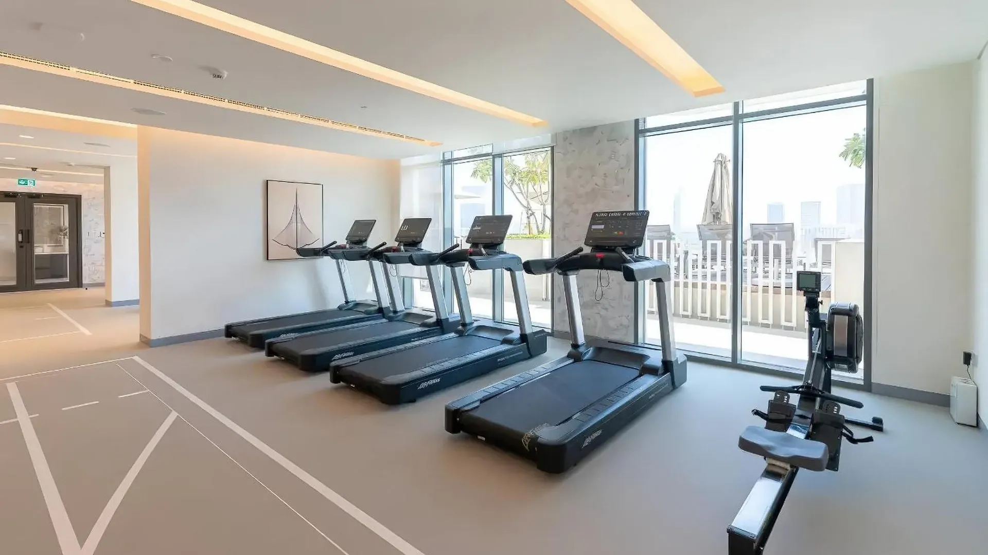 Pure Voyage Beachfront Dubai 0*,